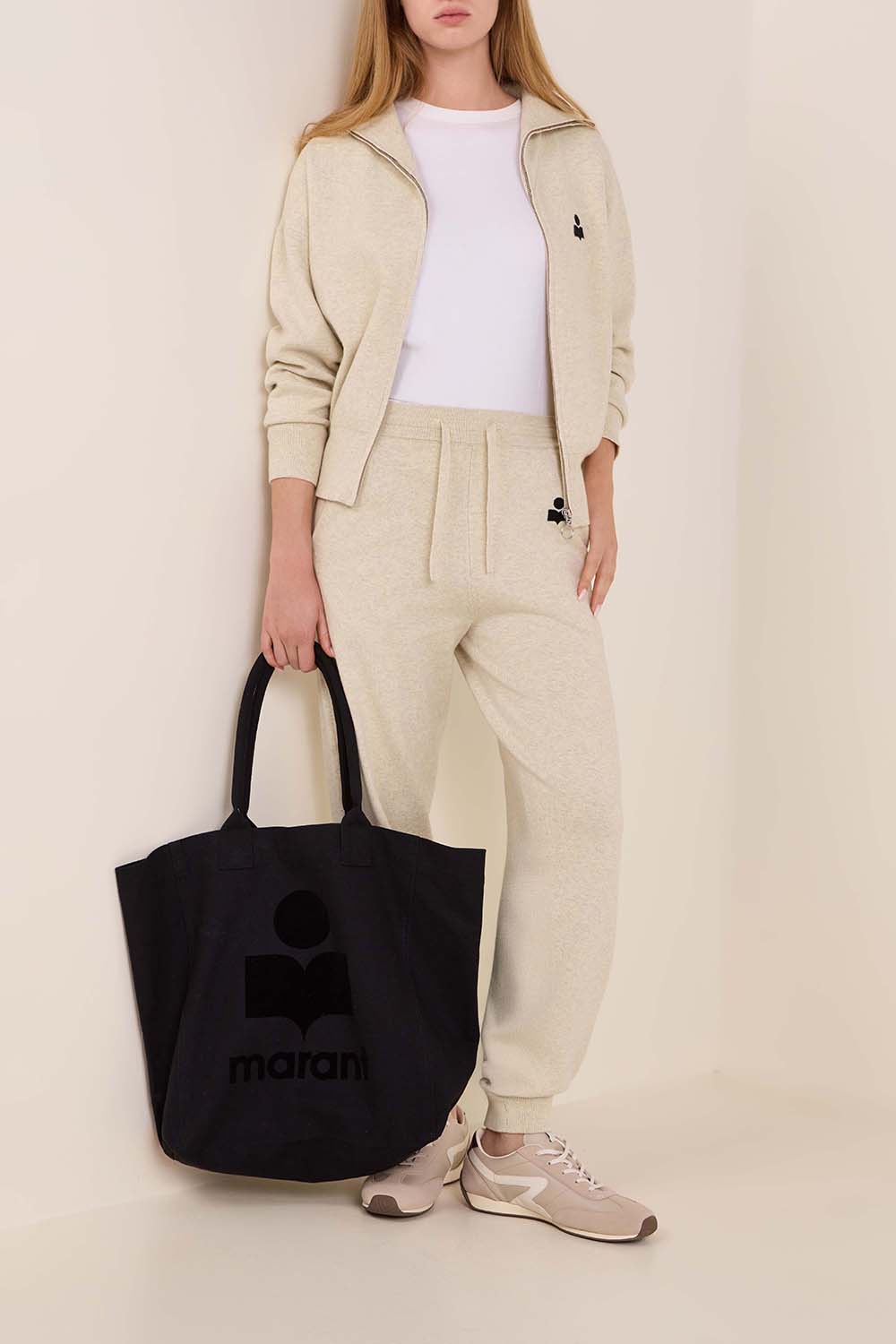 תמונת דוגמן קידמית של תיק נשיאה