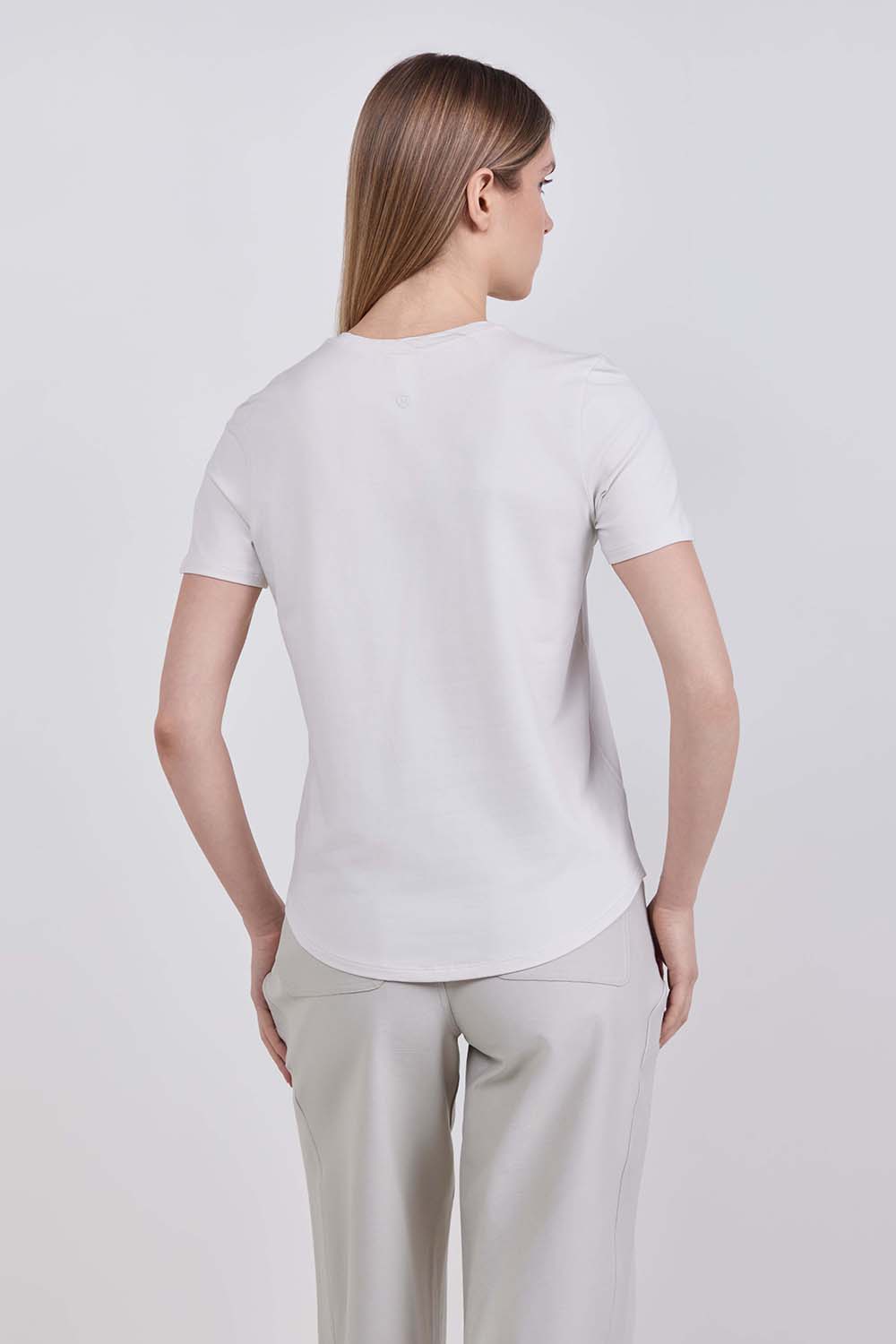 תמונת דוגמן אחורית של Love Crew Short Sleeve T-Shirt