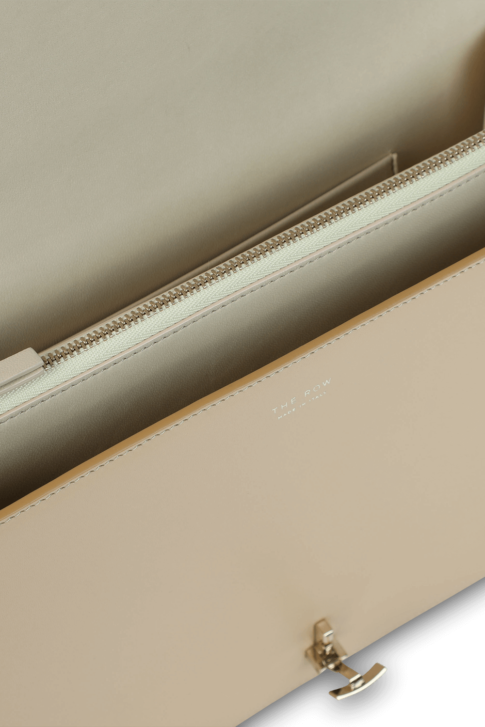 תמונת פנים של תיק צד סופיה מעור