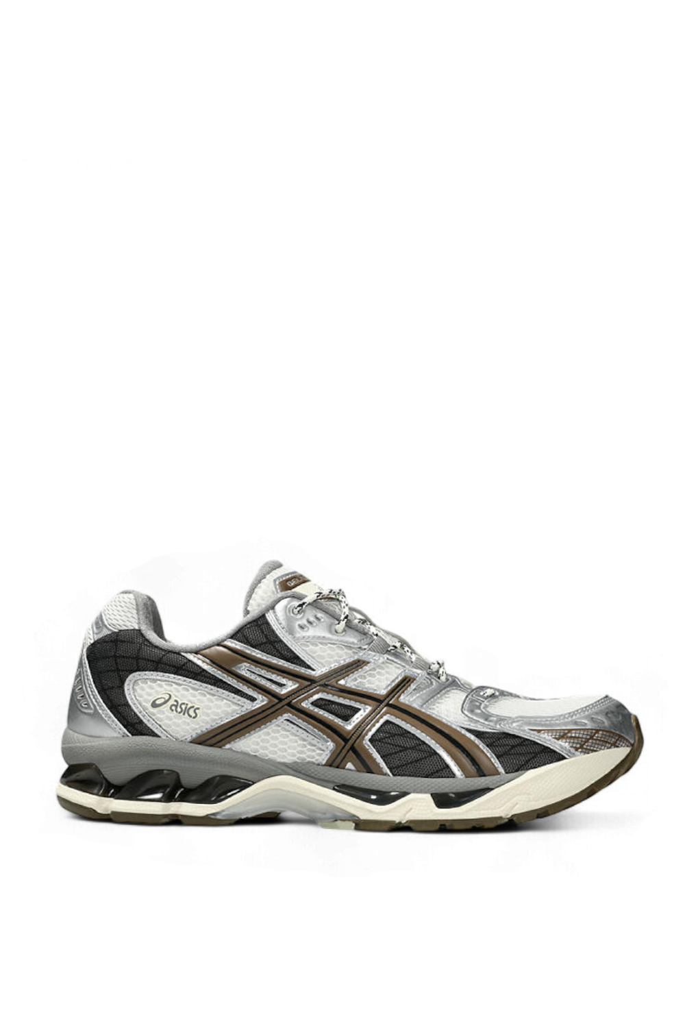 תמונה קידמית של נעלי סניקרס נימבוס 10.1