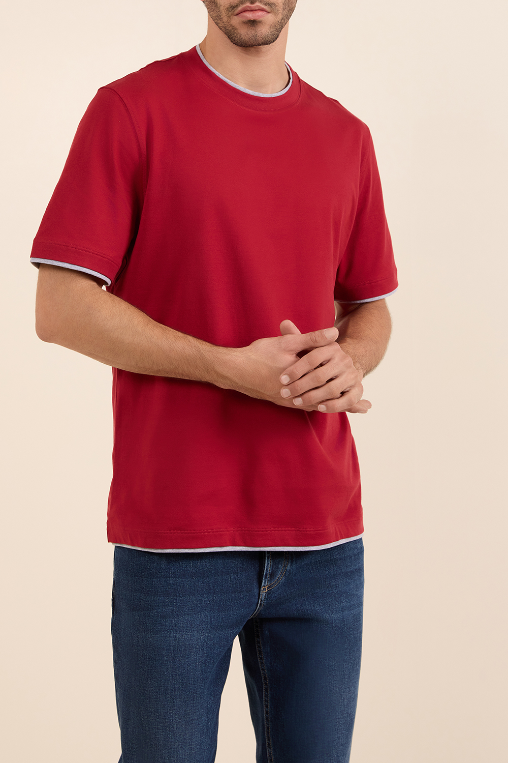 תמונת דוגמן קידמית של חולצת טי