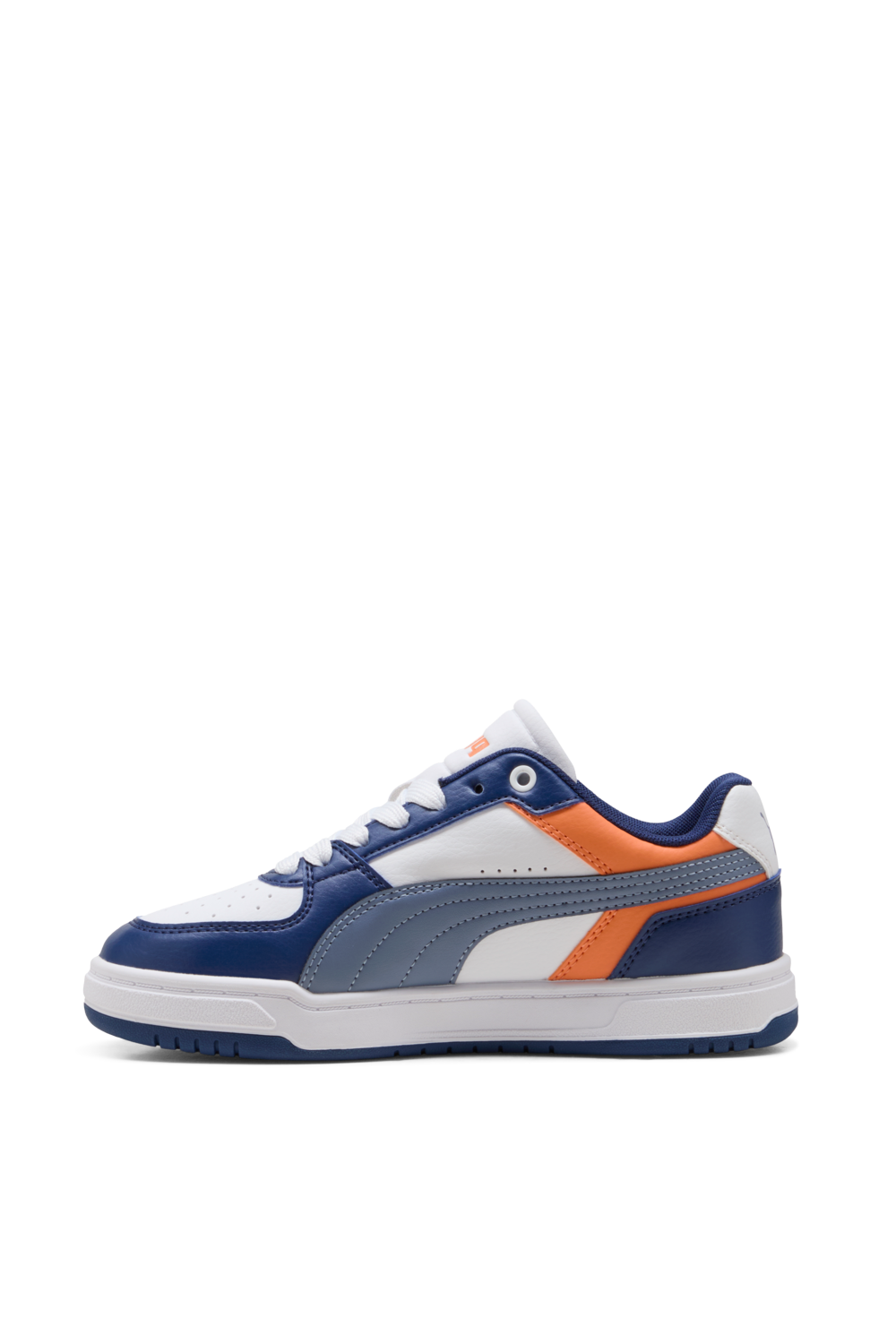 תמונה אחורית של נעלי סניקרס  Caven III