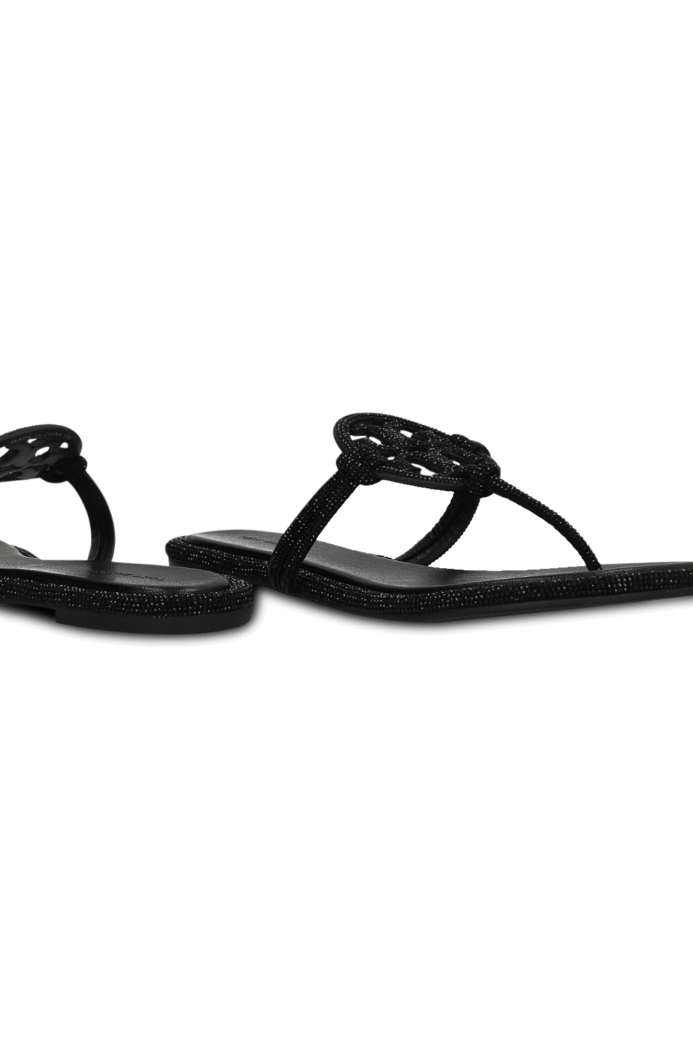 תמונת תקריב של כפכפי אצבע