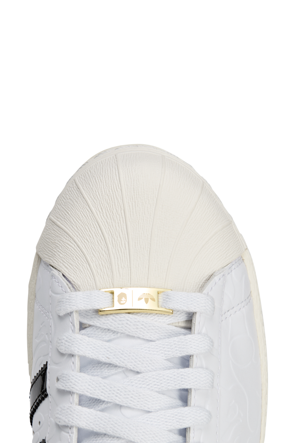 תמונת פנים של אדידס X ביאפ נעלי סניקרס סופרסטאר וינטג'