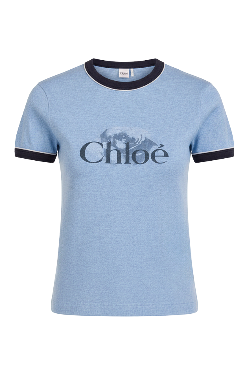 תמונה קידמית של חולצת טי