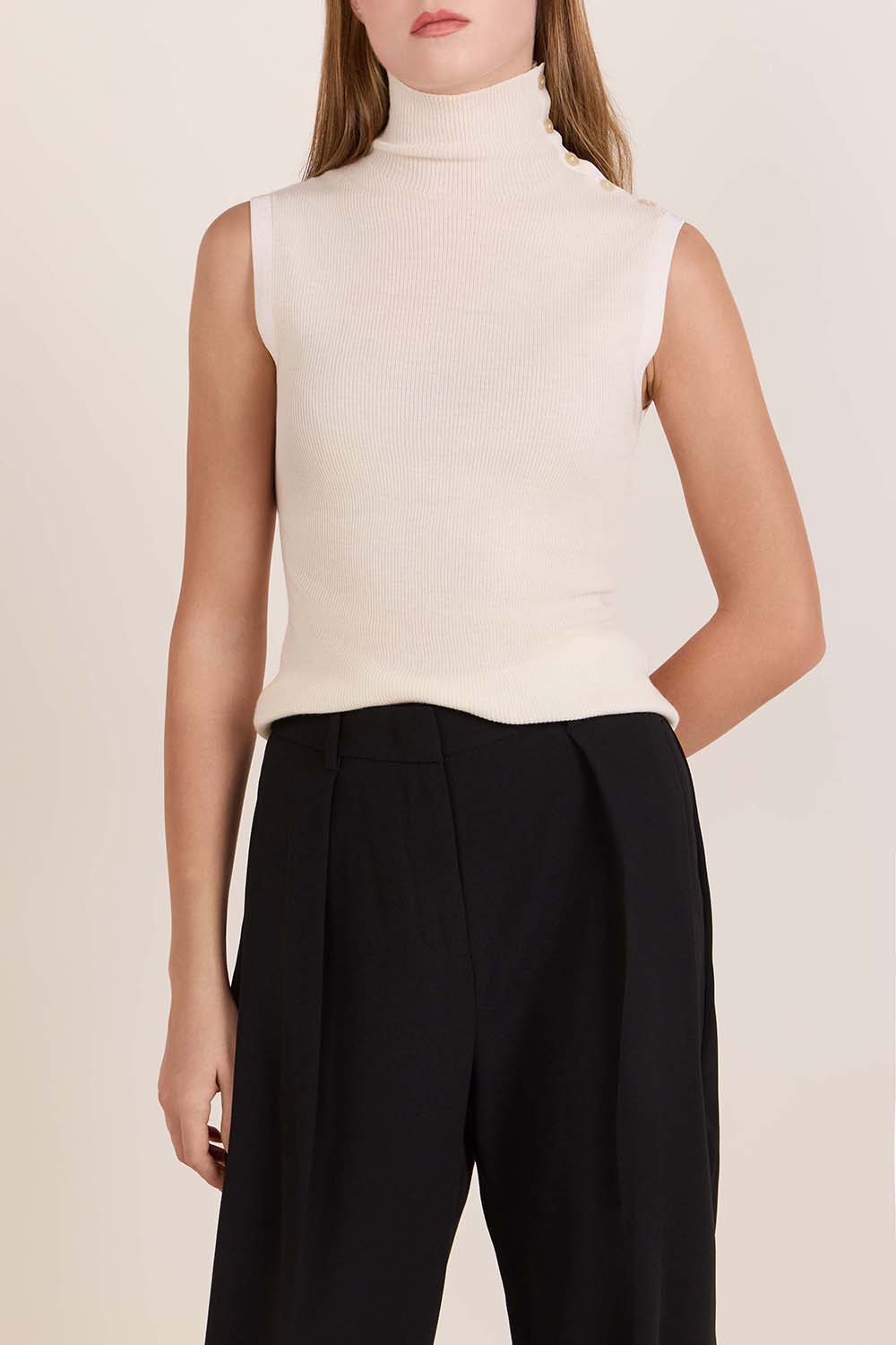 תמונת דוגמן קידמית של גופיית גולף