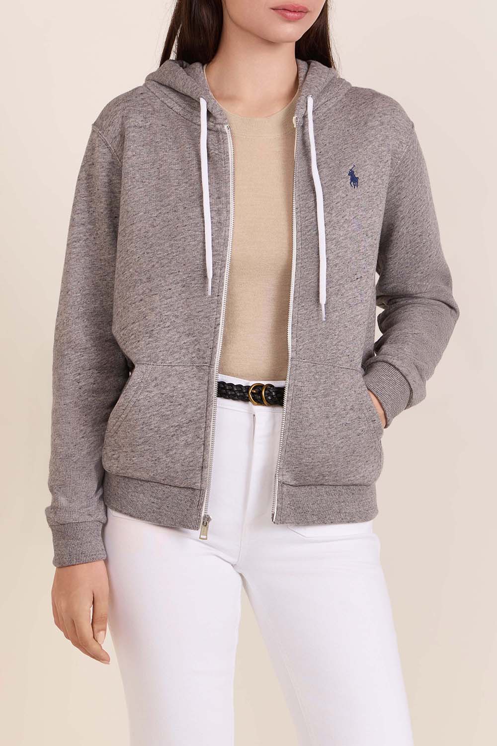 תמונת דוגמן קידמית של סווטשירט קפוצ'ון