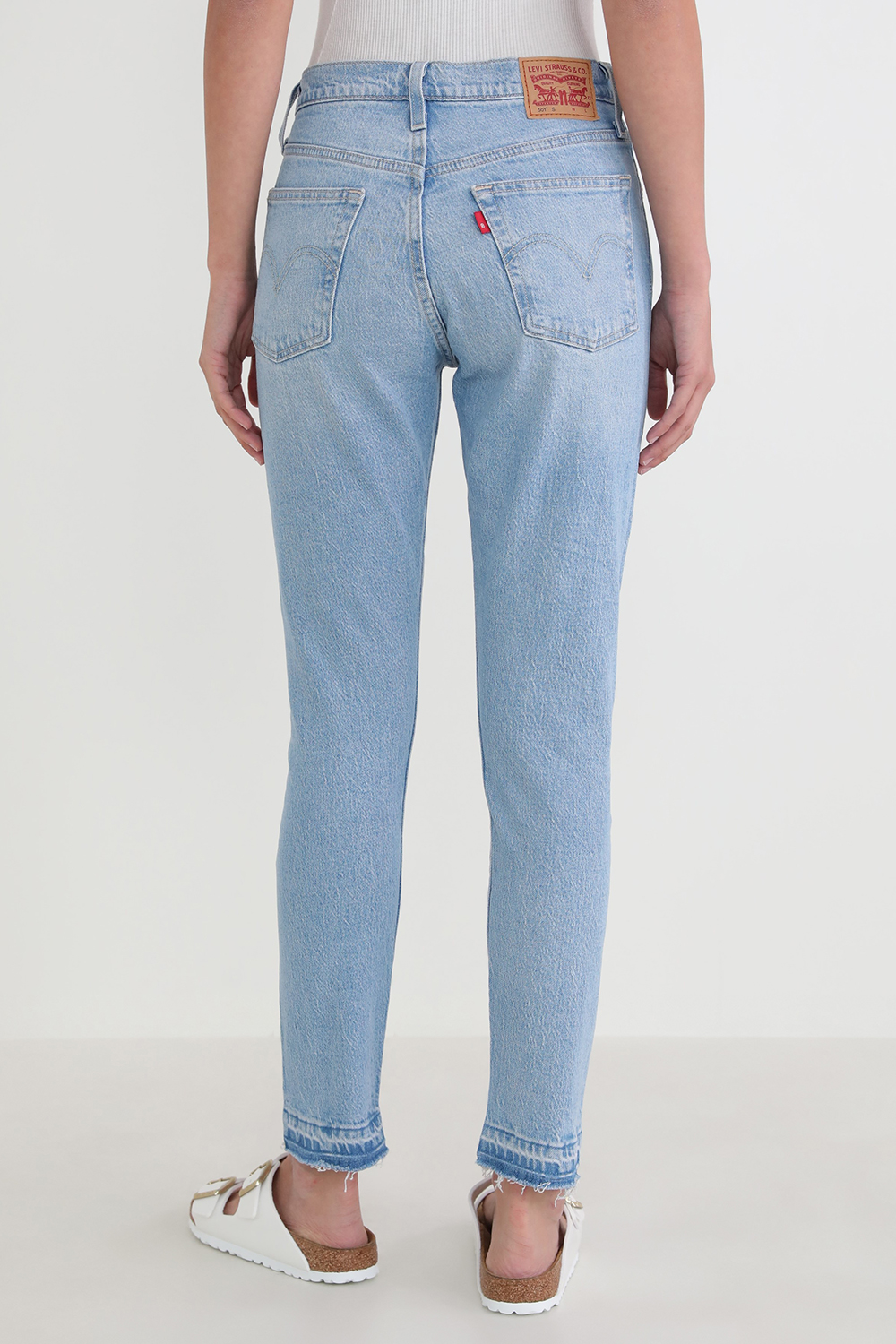 מכנסי ג'ינס 501 בגזרת סקיני LEVI`S