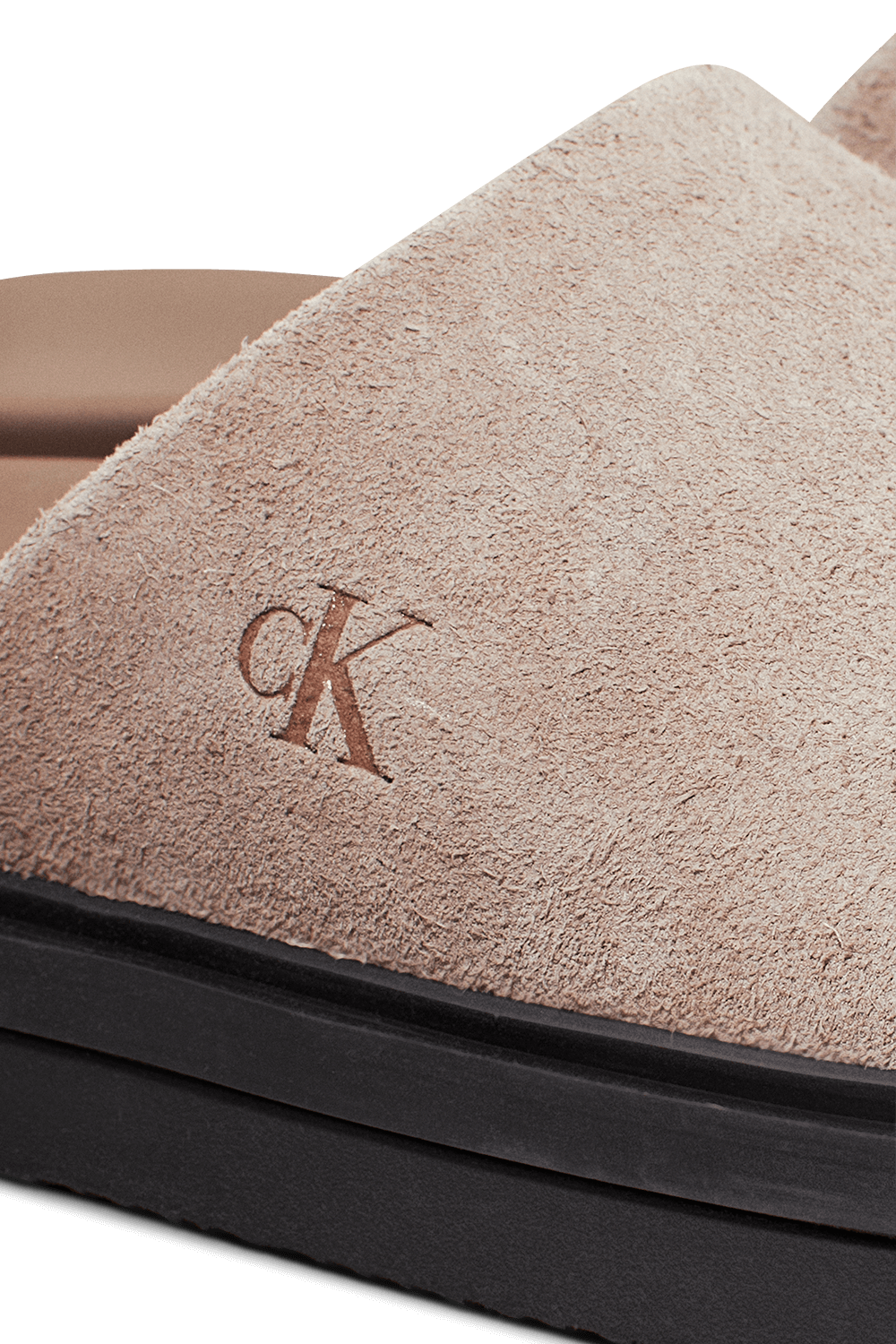 תמונת פנים של נעלי בית