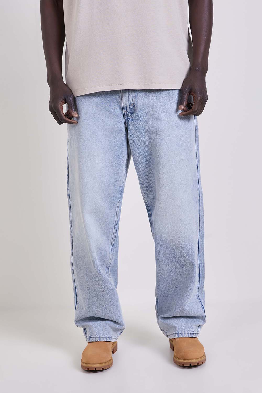 תמונת דוגמן קידמית של מכנסי ג'ינס באגי 578