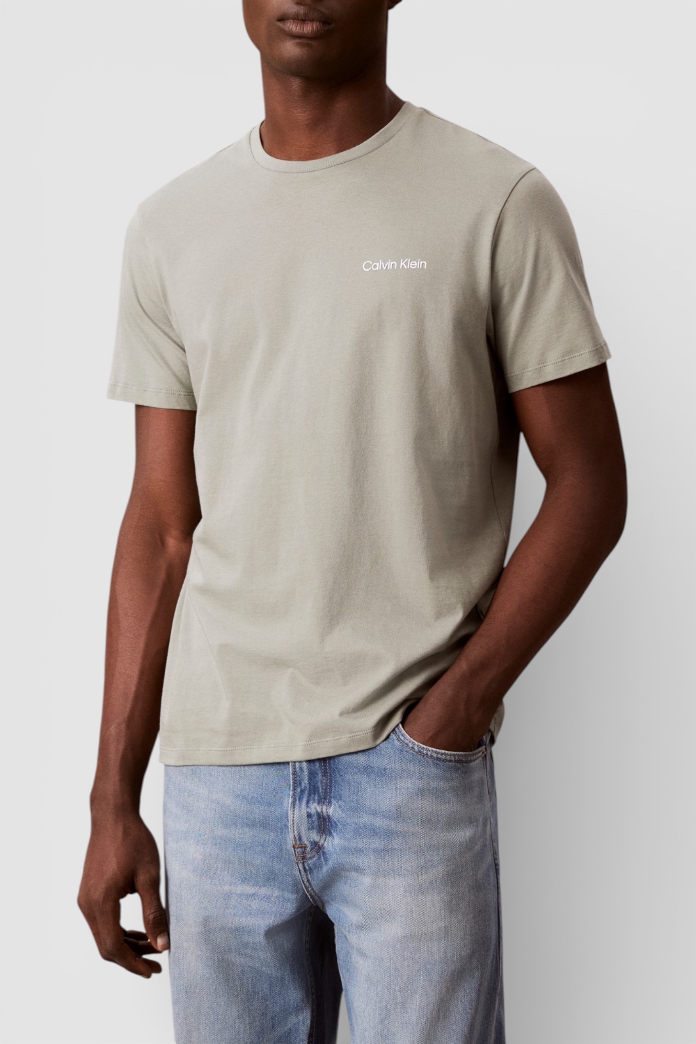 תמונת דוגמן קידמית של חולצת טי