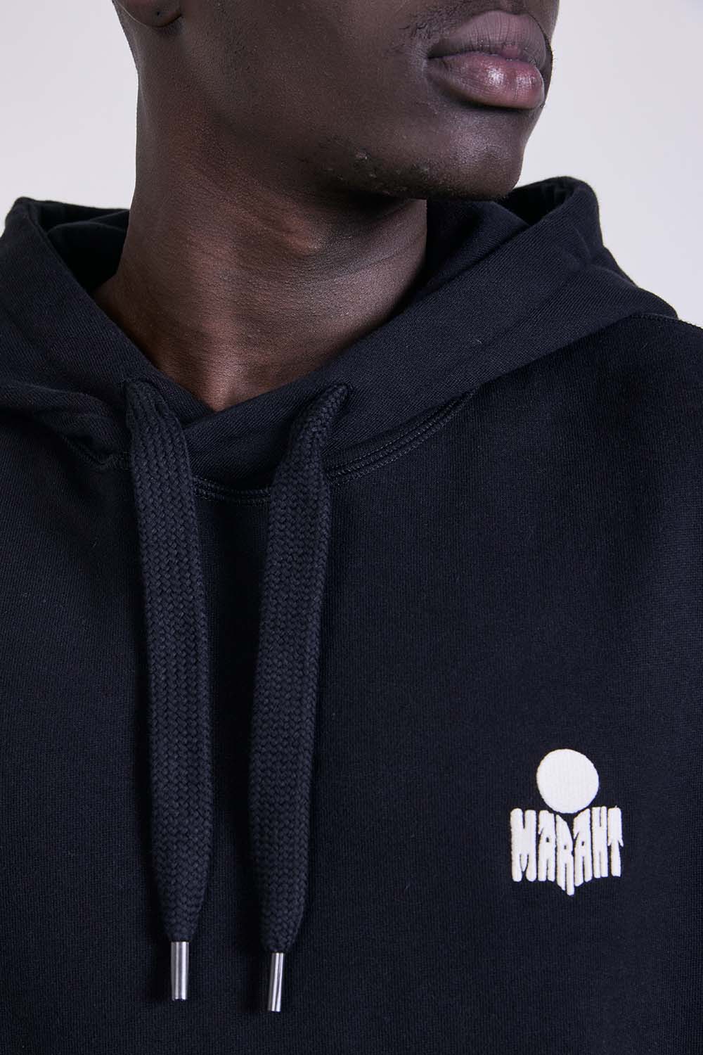 תמונת תקריב דוגמן של קפוצ'ון