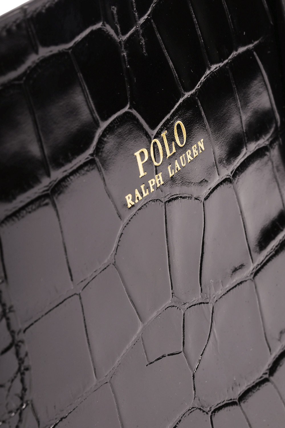 תמונת תקריב של תיק נשיאה מדיום קרוקודיל בשחור