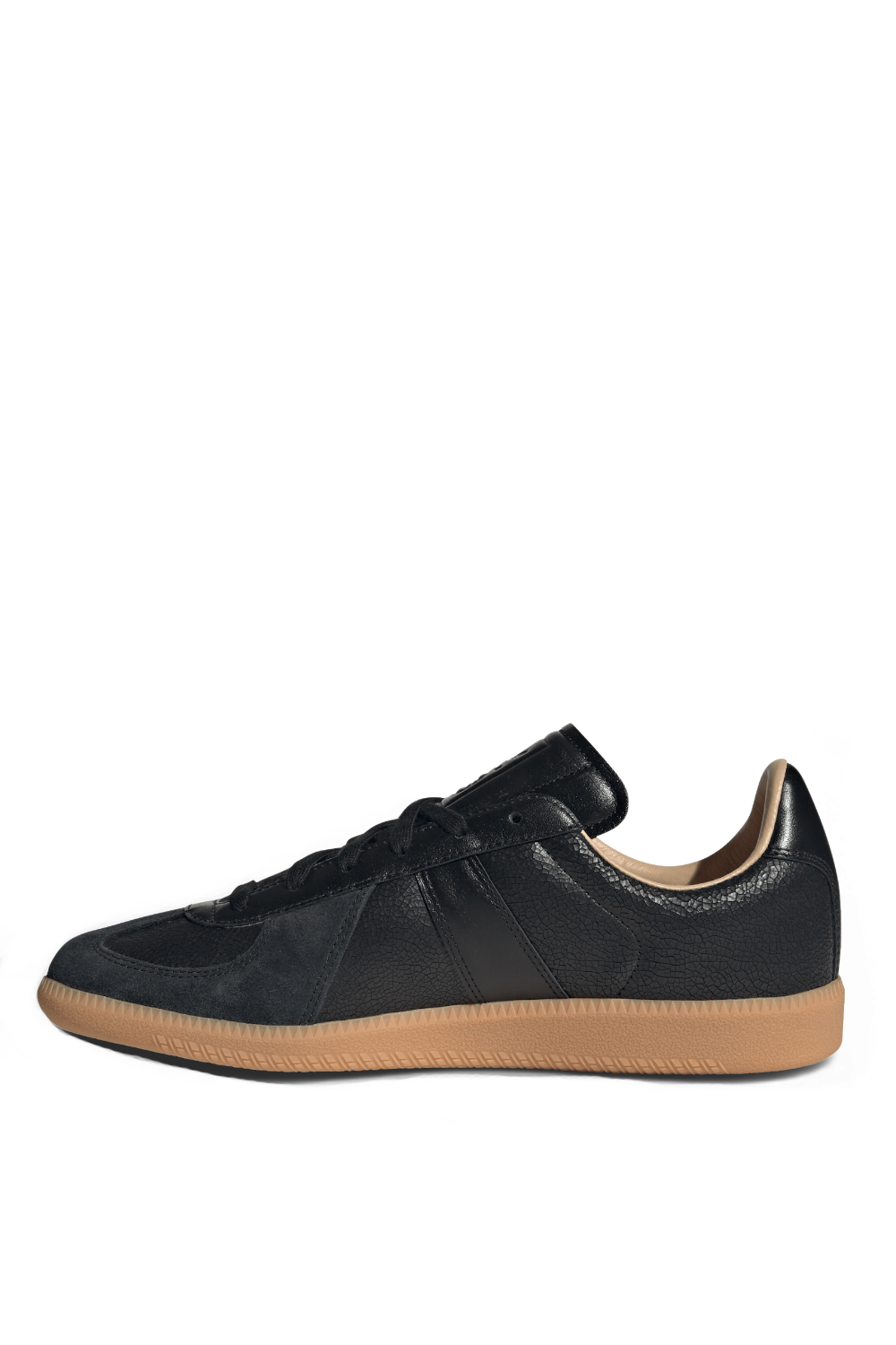 תמונה אחורית של נעלי סניקרס