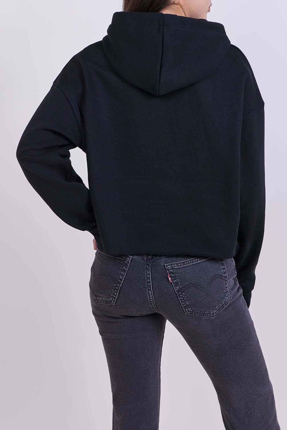 תמונת דוגמן אחורית של קפוצ'ון בגזרת קרופ