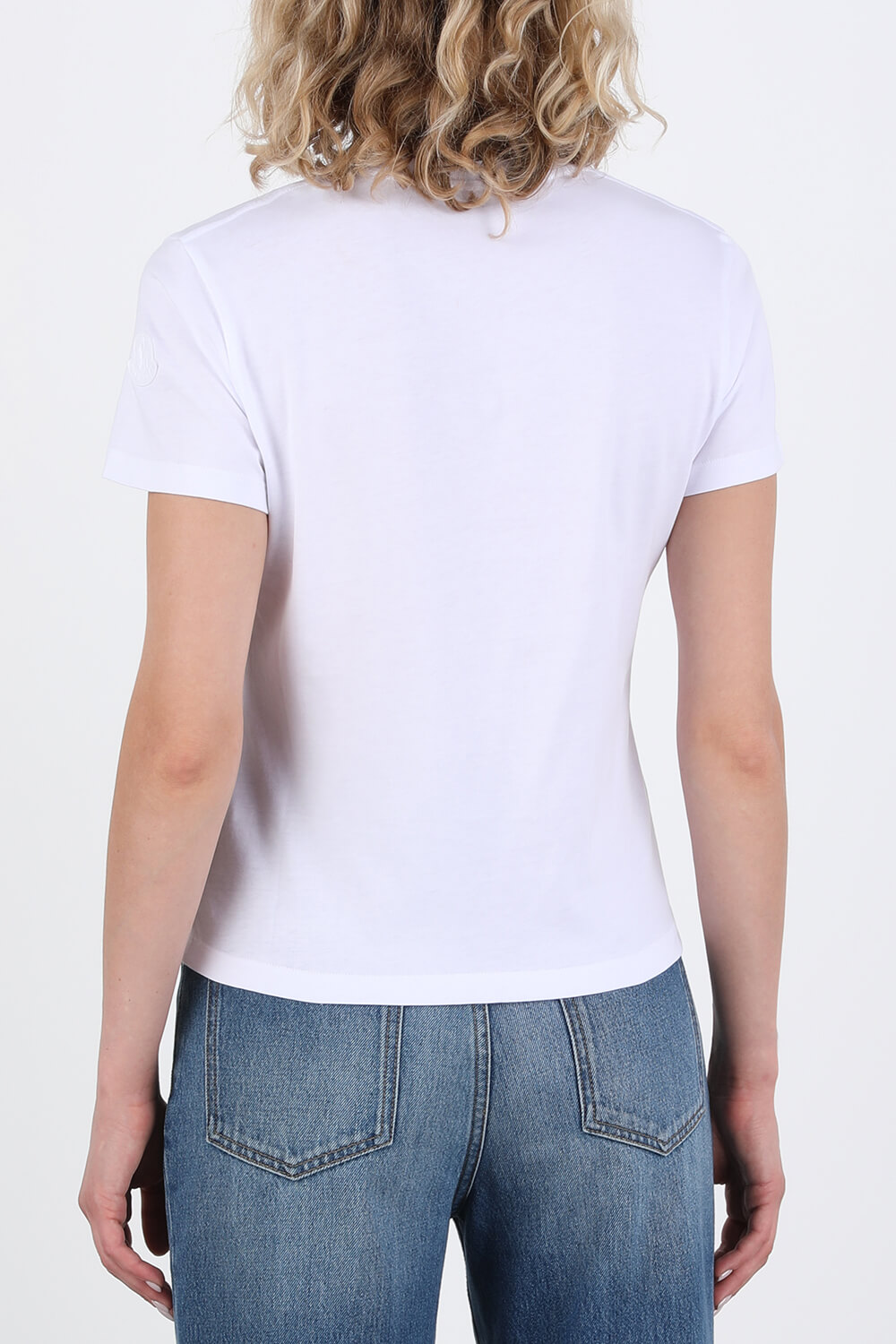 חולצת טי לבנה עם לוגו MONCLER