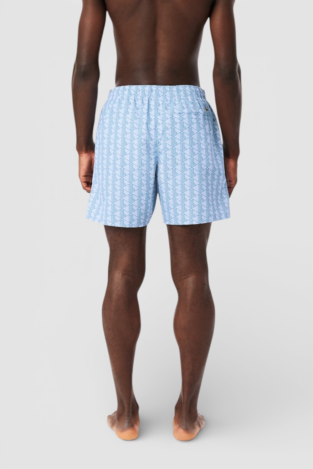 תמונת דוגמן אחורית של מכנסי בגד ים