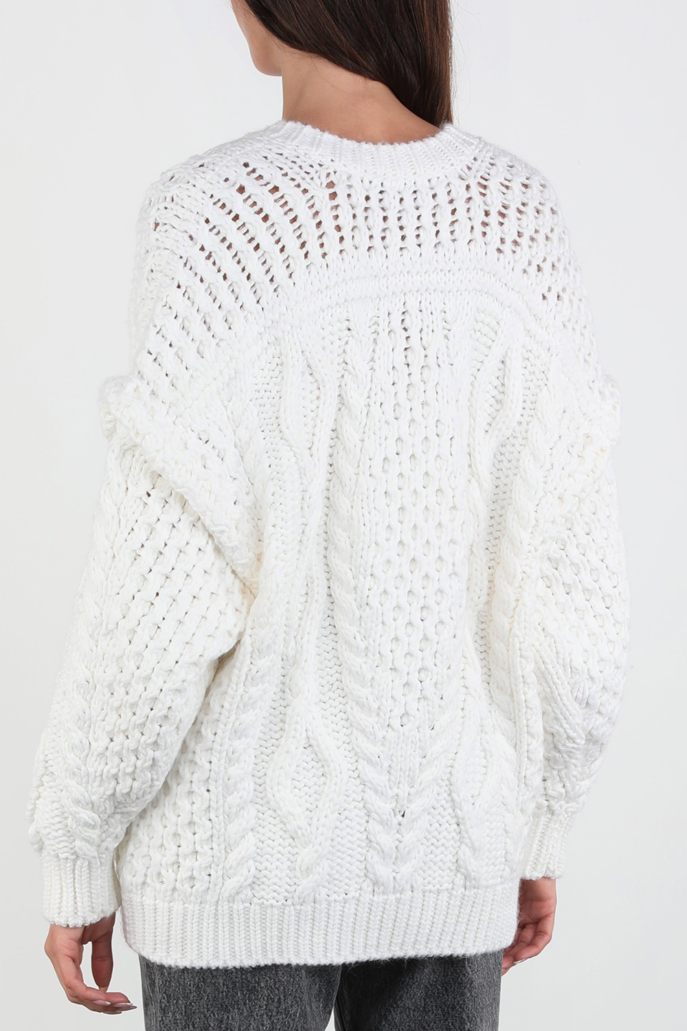 תמונת דוגמן אחורית של Prade Sweater In White