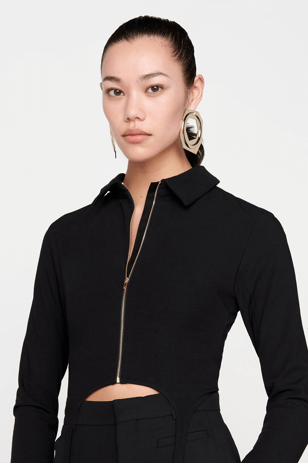 La chemise Draio Shirt in Black image number null JACQUEMUS