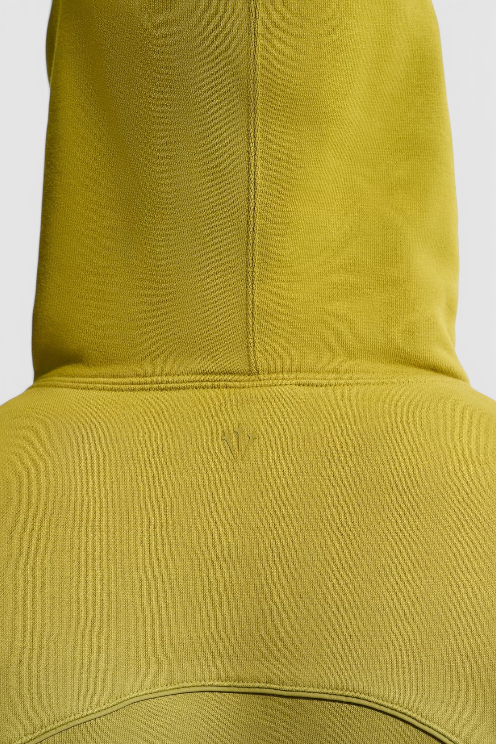 סווטשירט נייקי X נוקטה