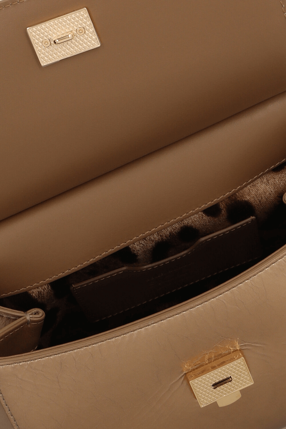 תמונת פנים של תיק