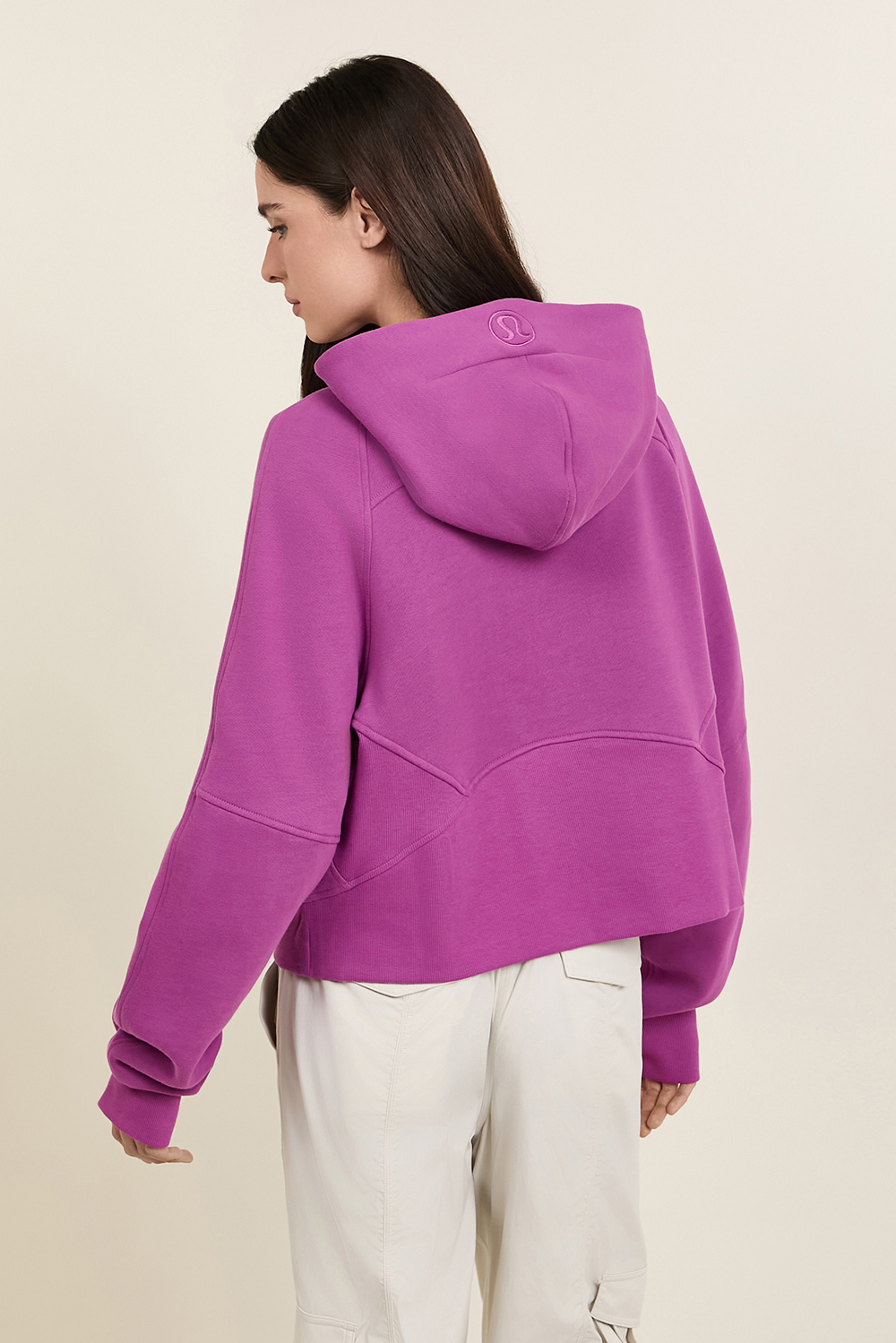 תמונת דוגמן אחורית של Scuba Oversized Half-Zip Hoodie