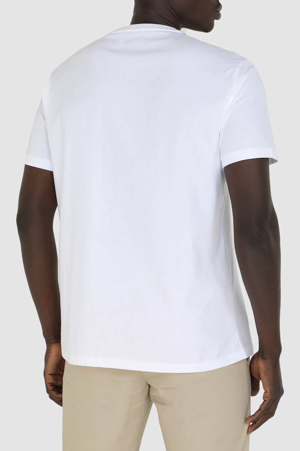 תמונת דוגמן אחורית של חולצת טי