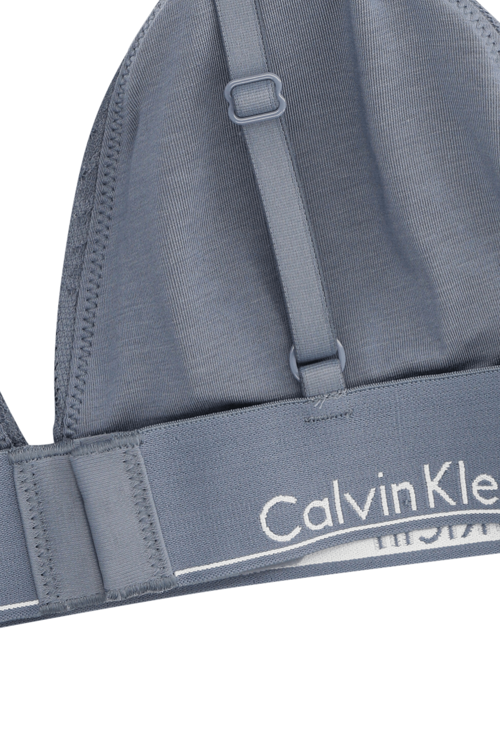 תמונה אחורית של חזיית ברלט