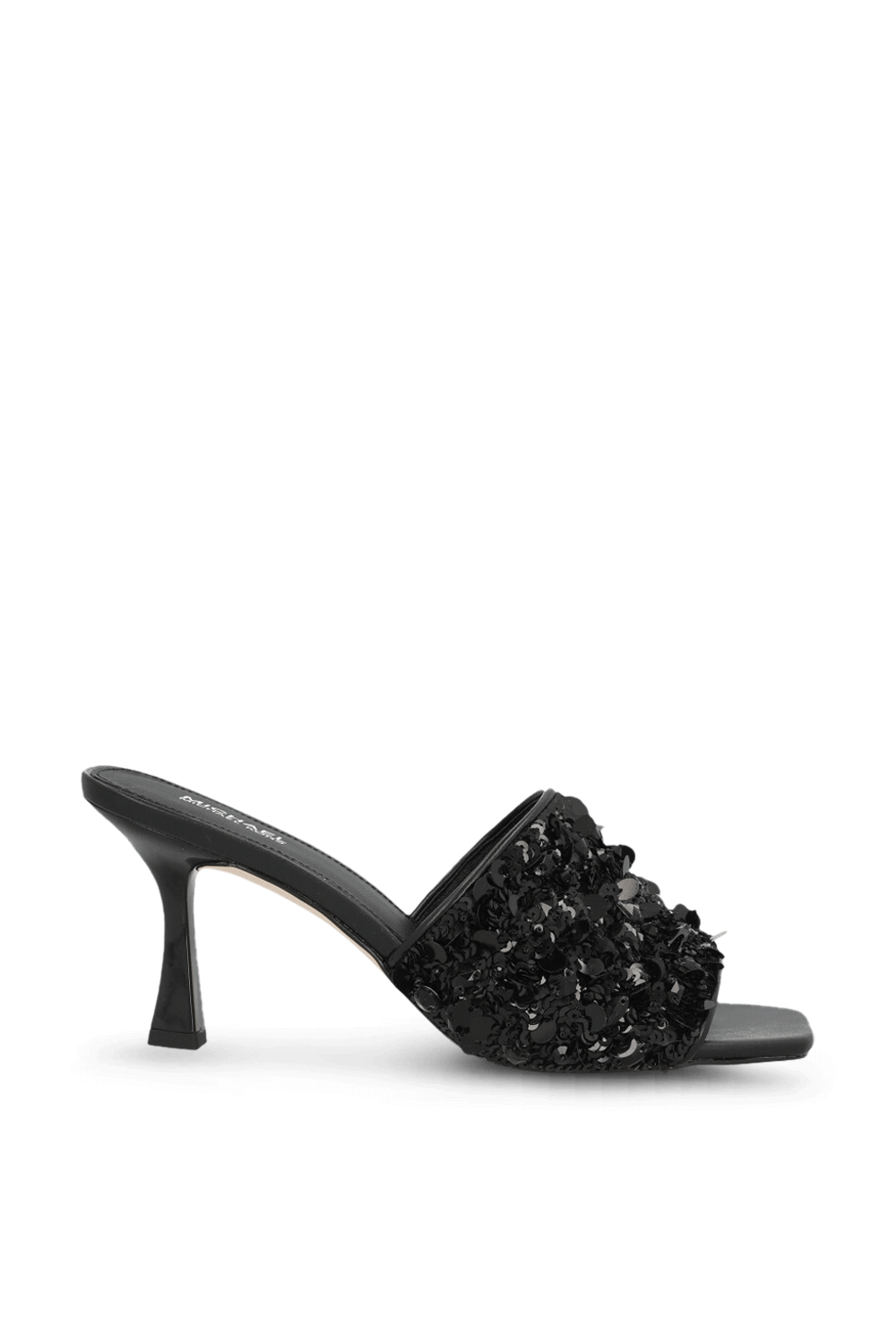 תמונה קידמית של סנדלי עקב 7 סמ