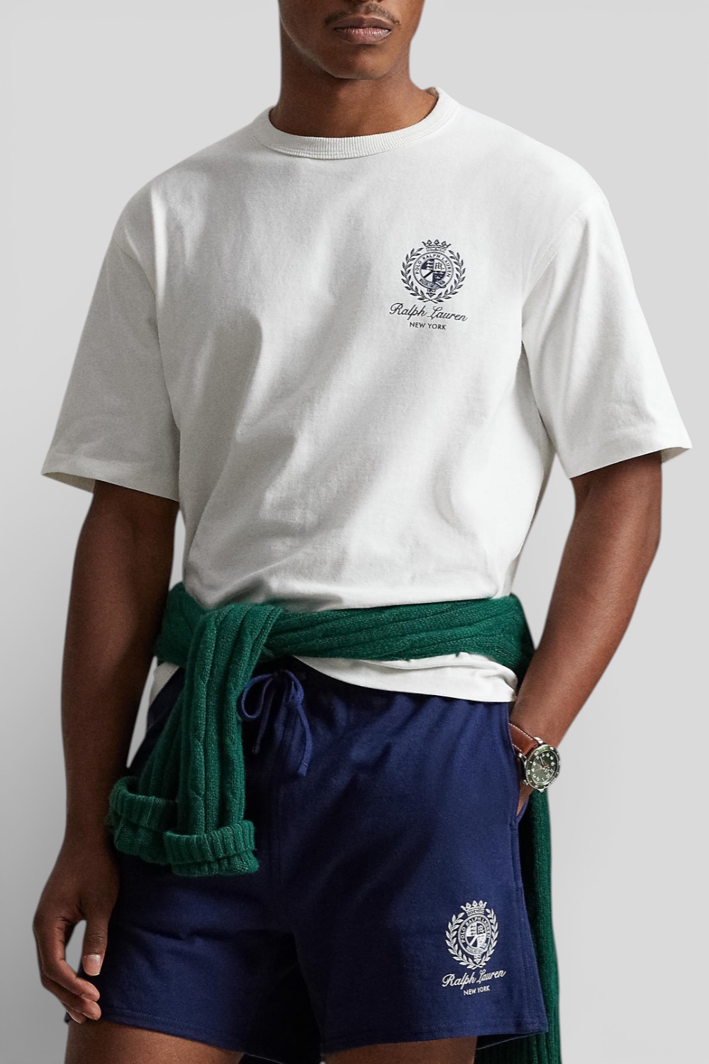 תמונת דוגמן קידמית של חולצת טי