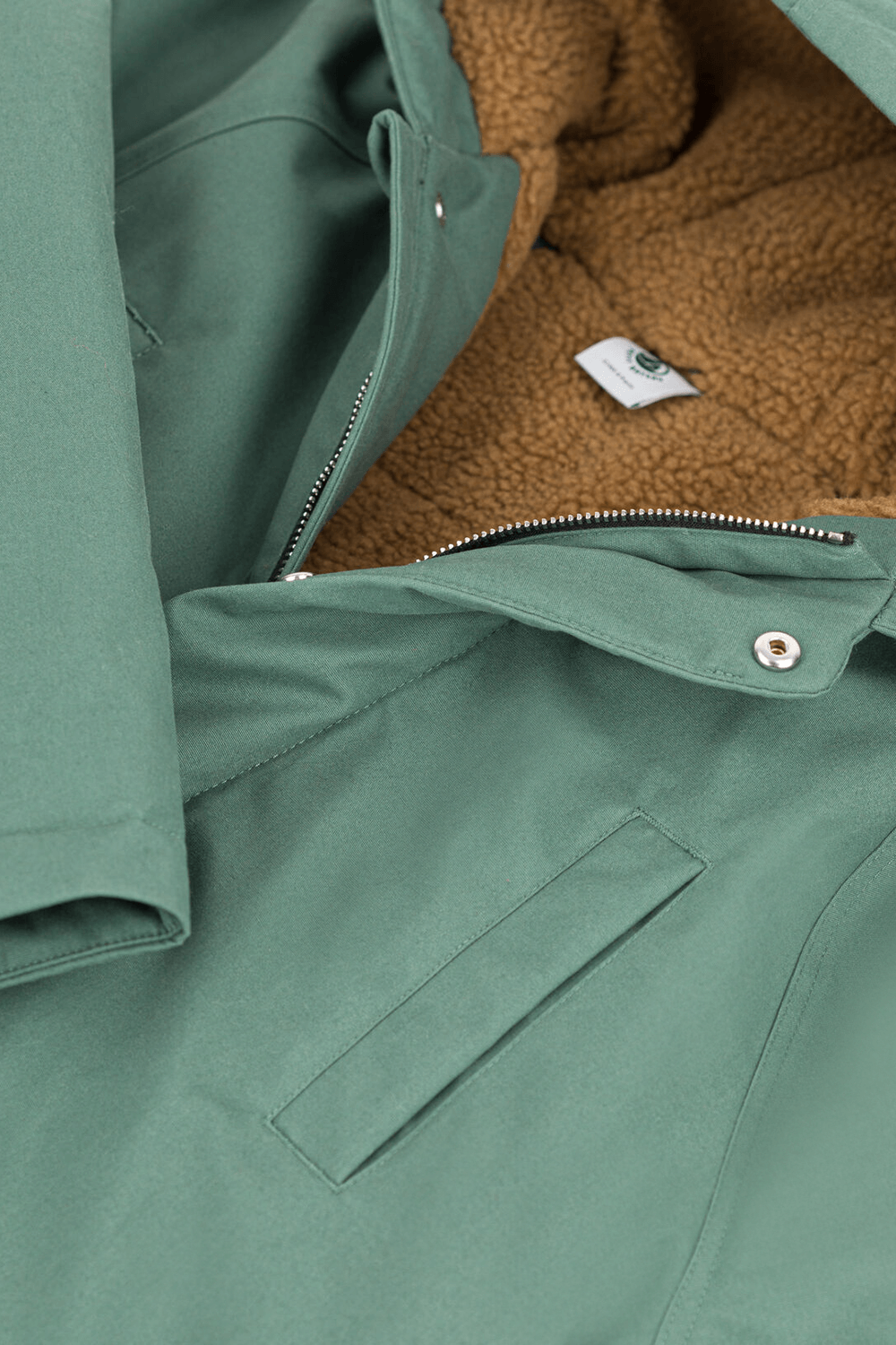 תמונה אחורית של מעיל פארקה עם פרווה מלאכותית - גילאי 3-5