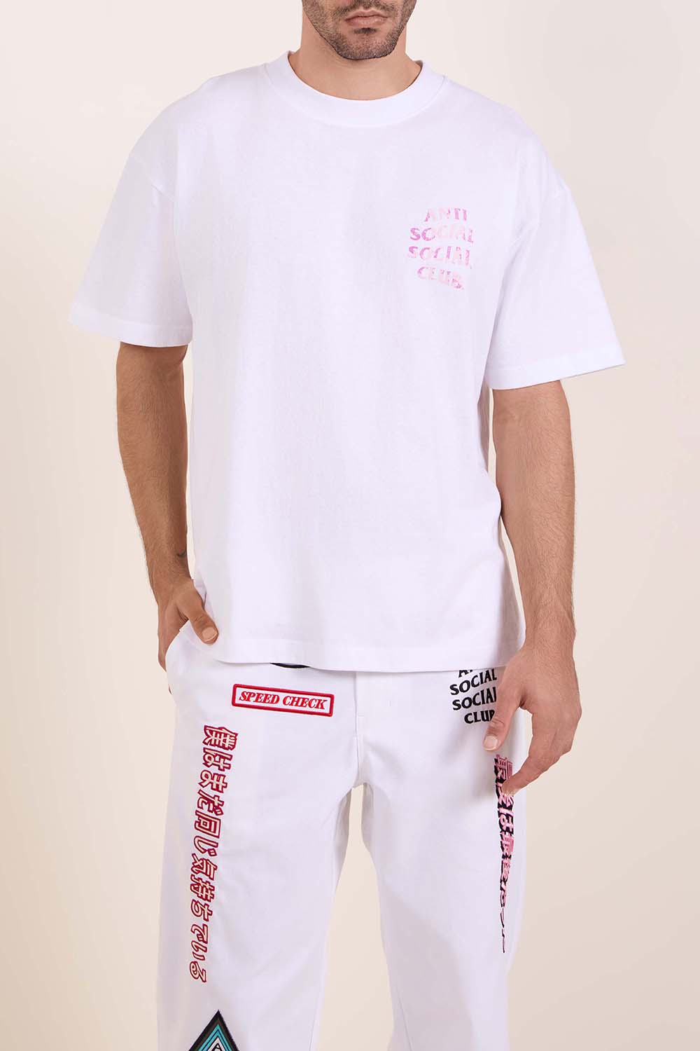 תמונת דוגמן קידמית של חולצת טי