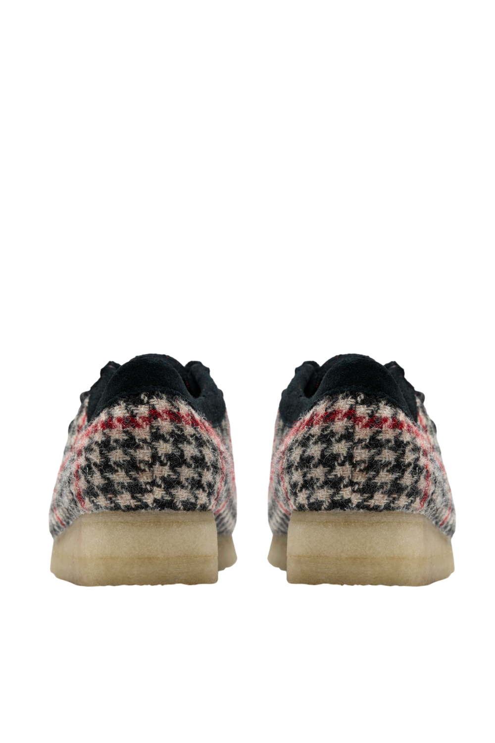 תמונת תקריב של נעלי מוקסינים האריס