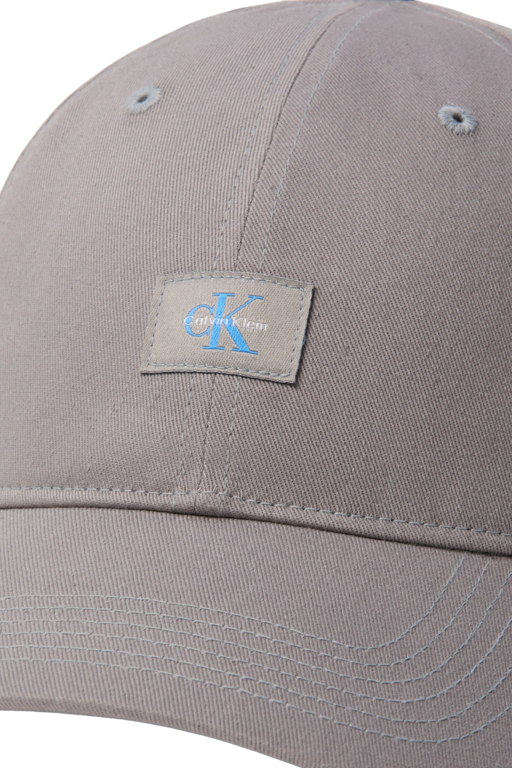 תמונת תקריב של כובע מצחייה