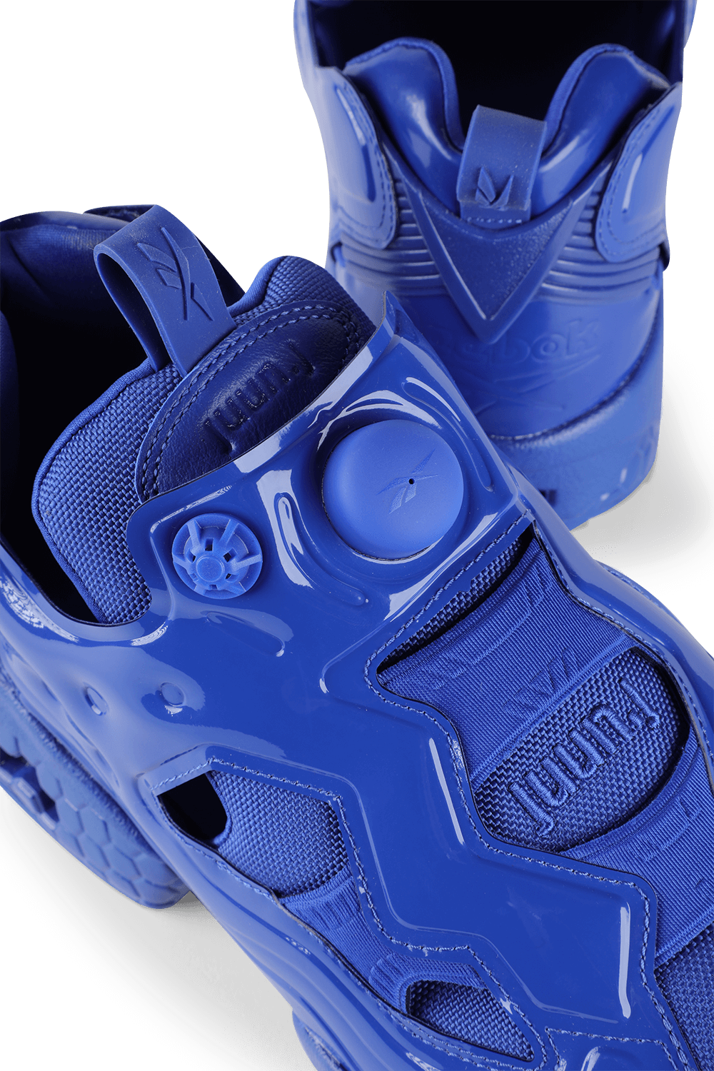 תמונת תקריב של Billionaire Boys Club x Reebok Fury Boost in Glossy Blue