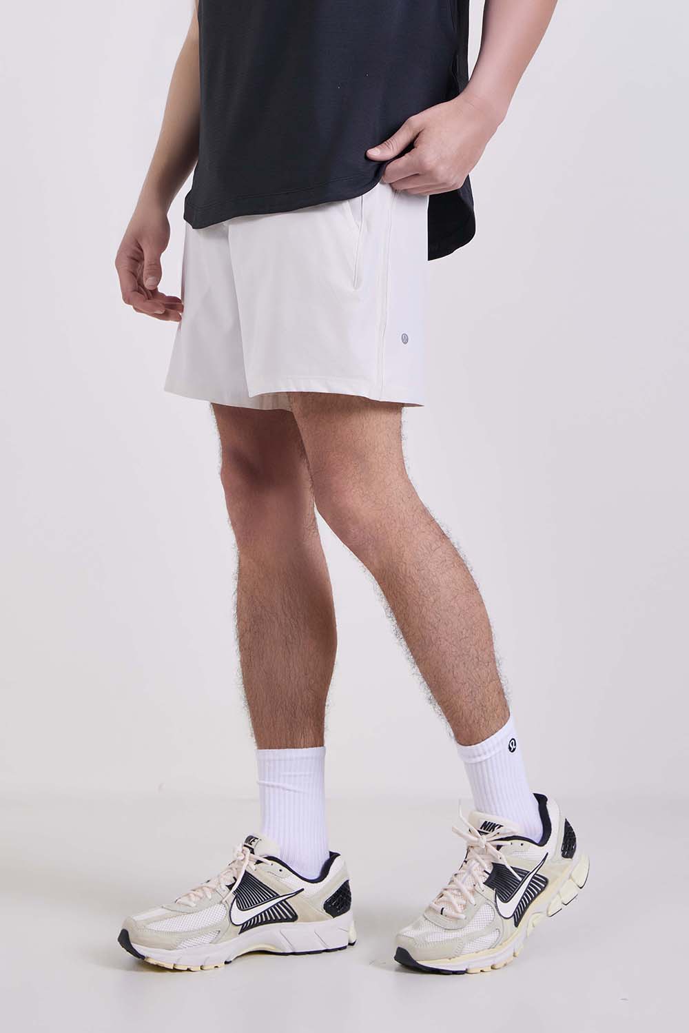 תמונת דוגמן קידמית של Pace Breaker Short 7 LL