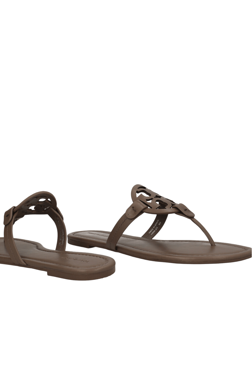 תמונת תקריב של כפכפי אצבע מילר