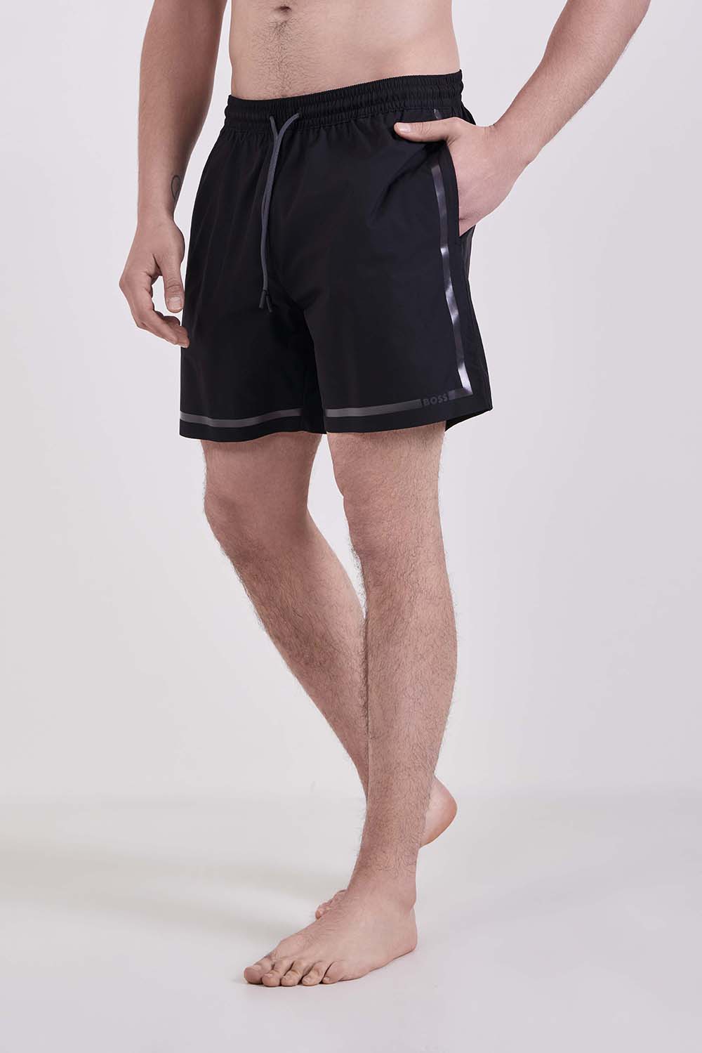 תמונת דוגמן קידמית של מכנסי בגד ים