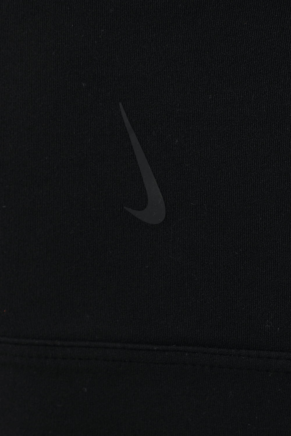 תמונה אחורית של Nike Yoga Luxe Cropped Top in Black