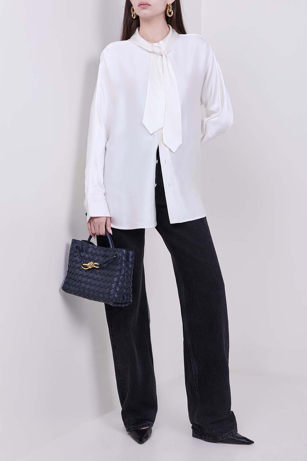 תמונת דוגמן קידמית של תיק קרוסבודי אנדיאמו סמול