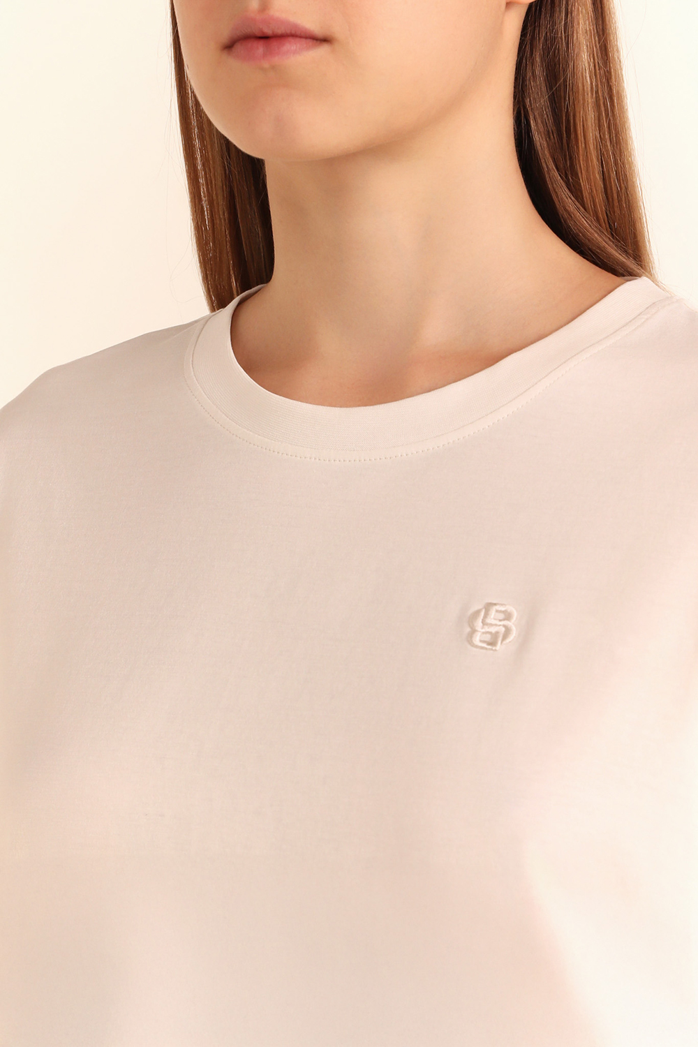 תמונת תקריב דוגמן של חולצת טי