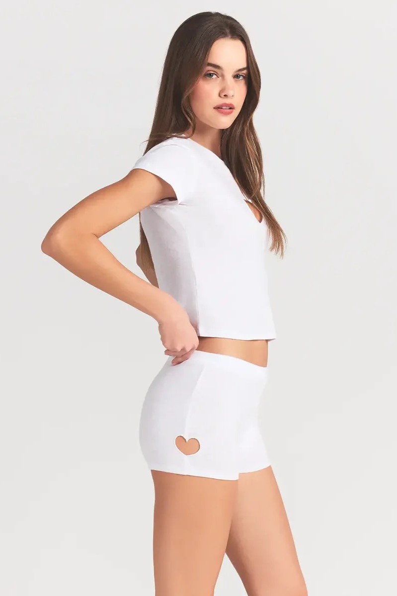 תמונת דוגמן קידמית של MICRO SHORT