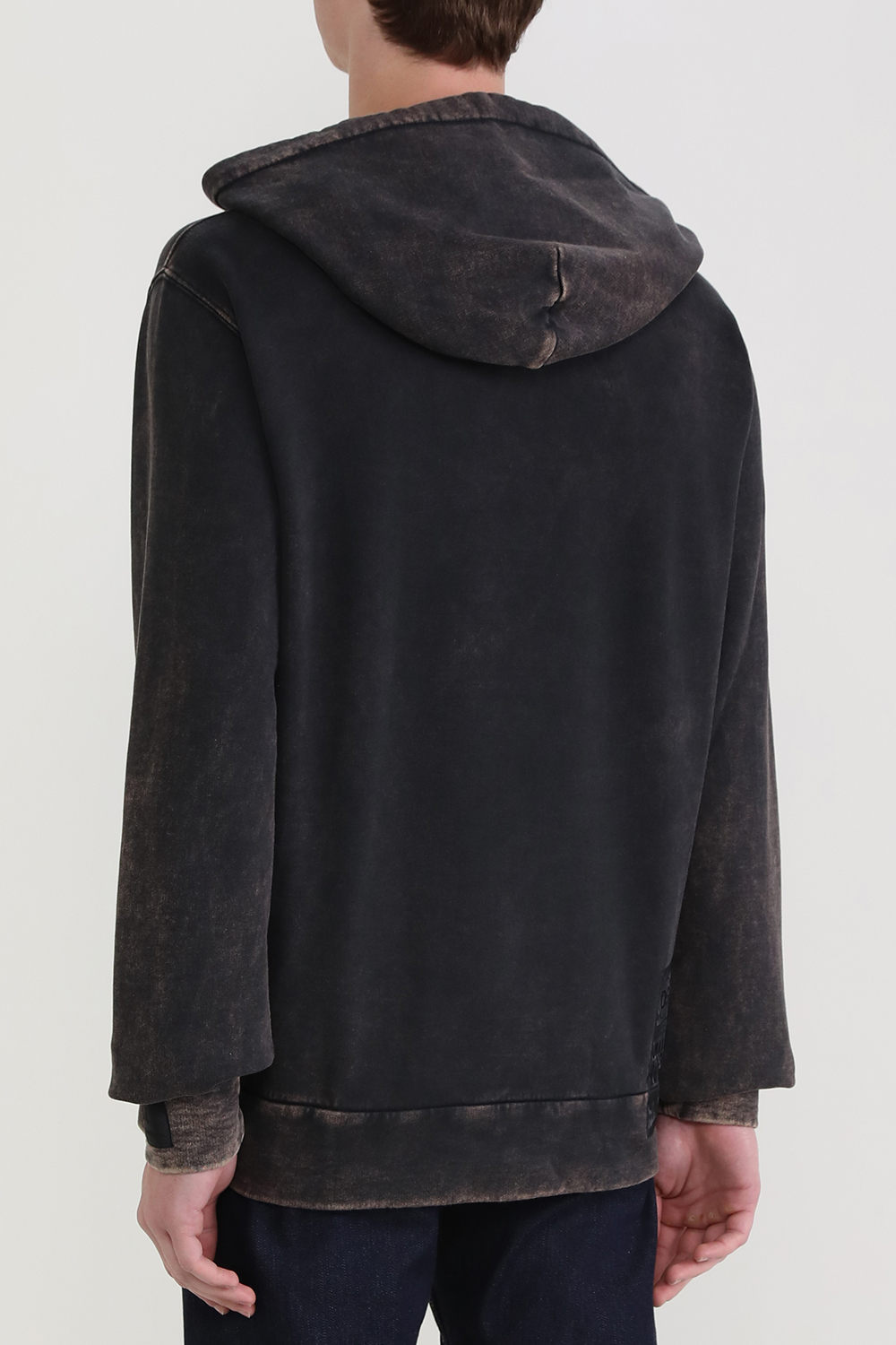 תמונת דוגמן אחורית של סווטשירט קפו'צון במראה משופשף מכותנה