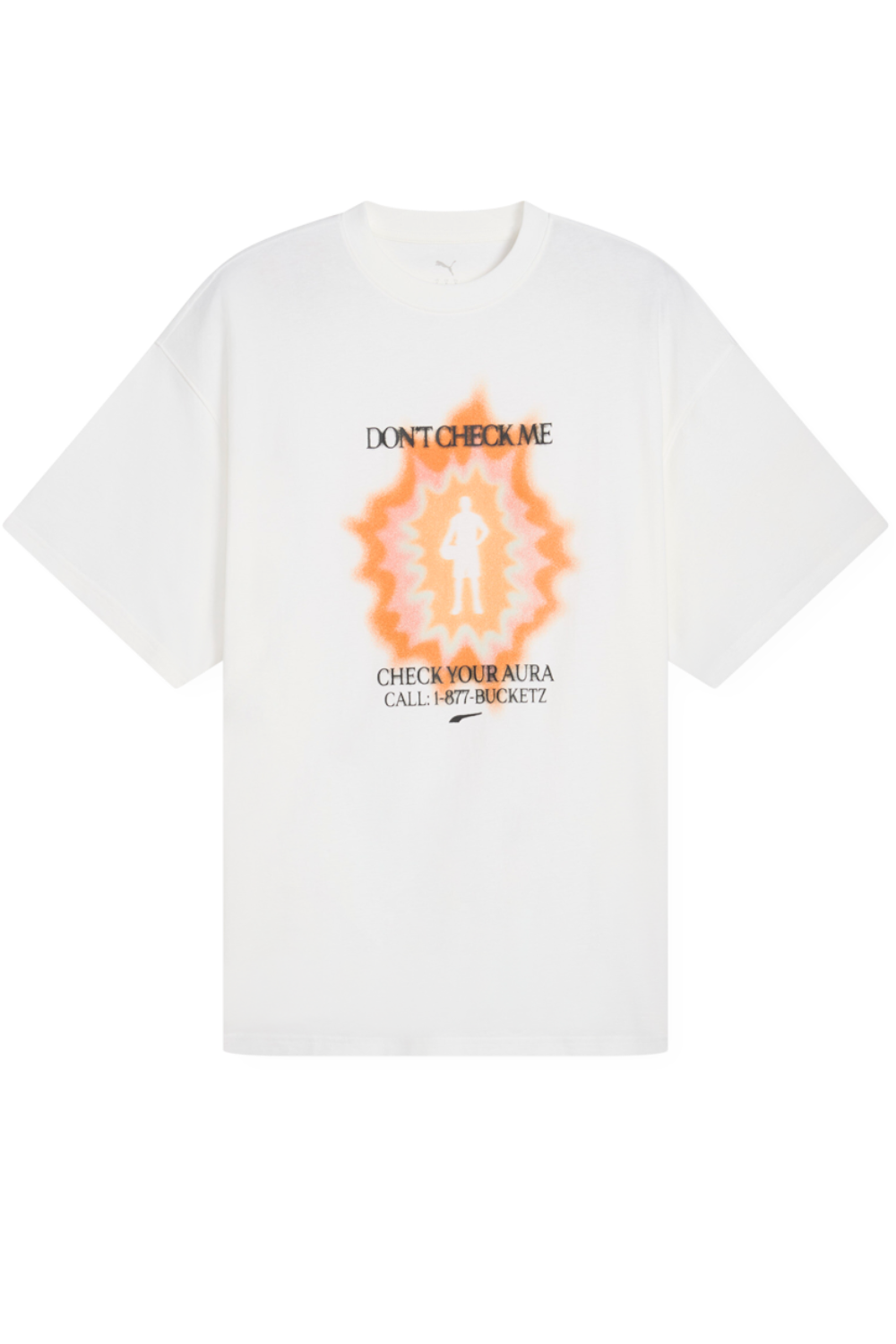 תמונה קידמית של חולצת טי אוברסייז