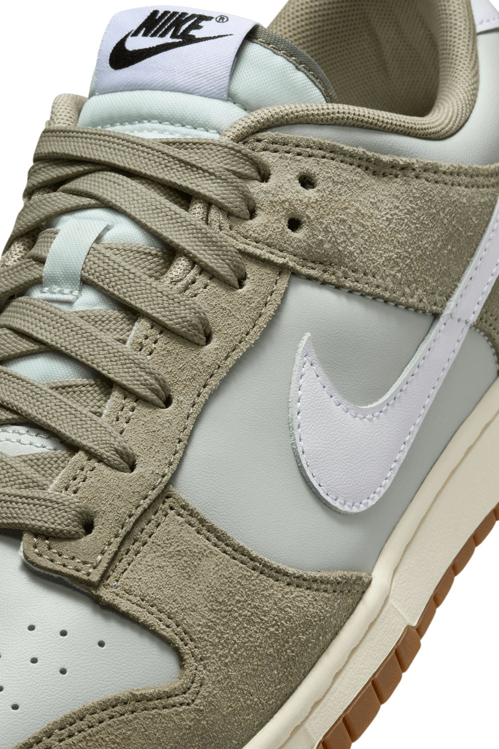 תמונת פנים של נעלי סניקרס דאנק רטרו