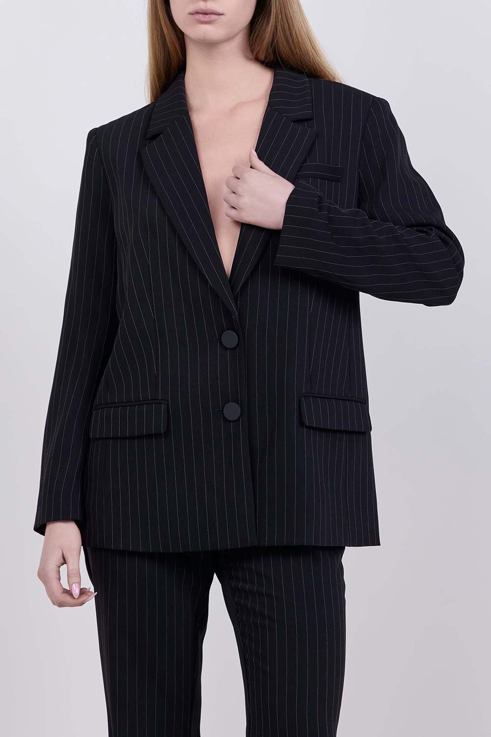 תמונת דוגמן קידמית של ז'קט מחוייט