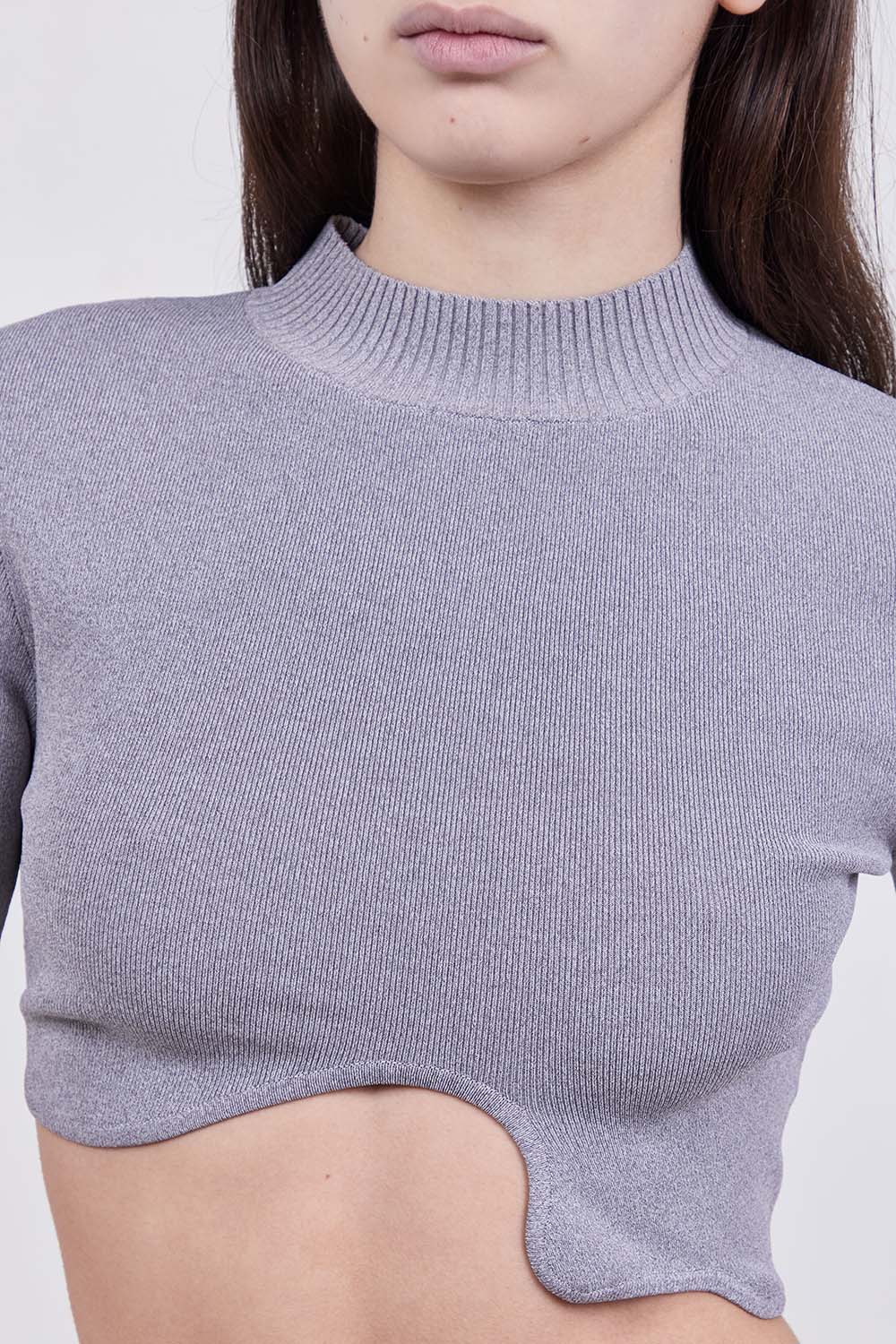 תמונת תקריב דוגמן של טופ קרופ