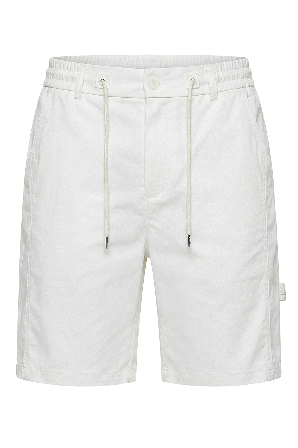 תמונה קידמית של מכנסי ברמודה