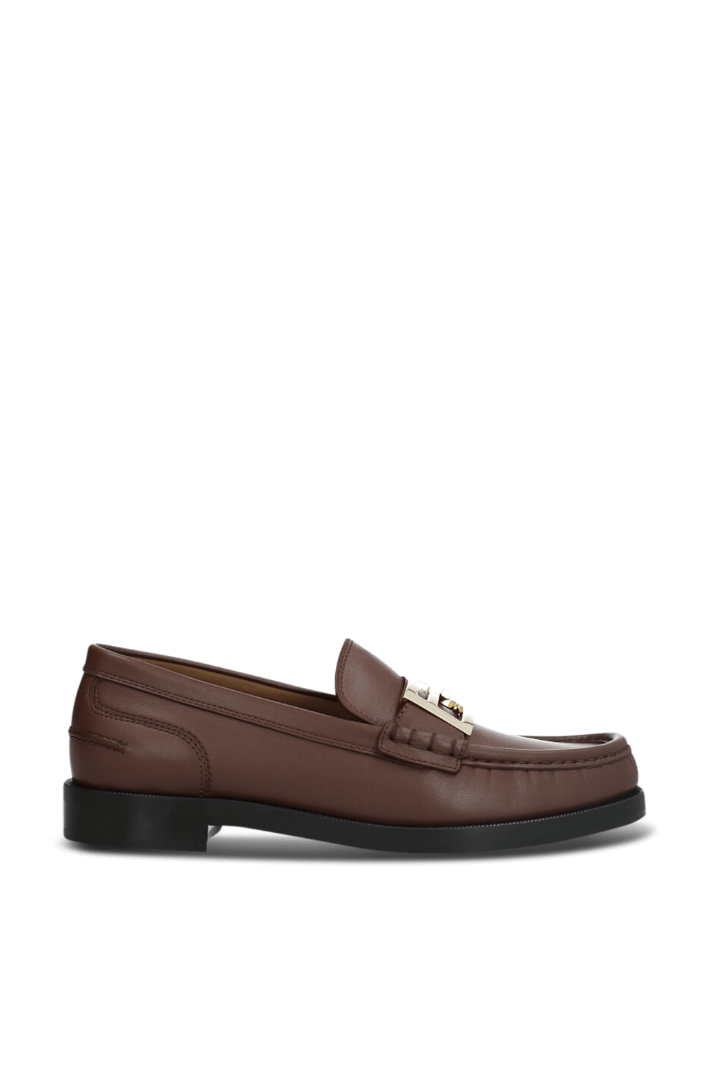 תמונה קידמית של נעלי מוקסינים