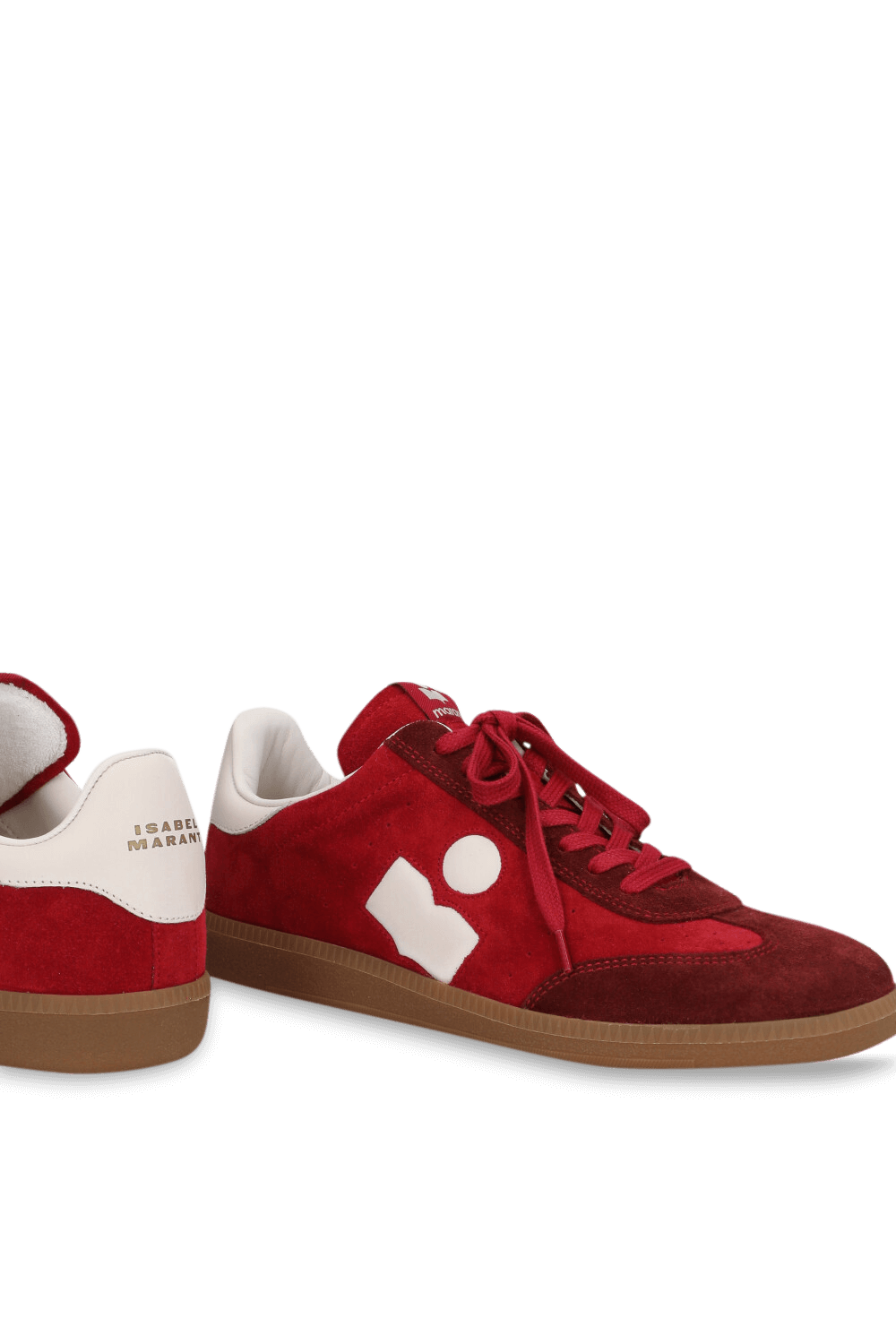 תמונת תקריב של נעלי סניקרס